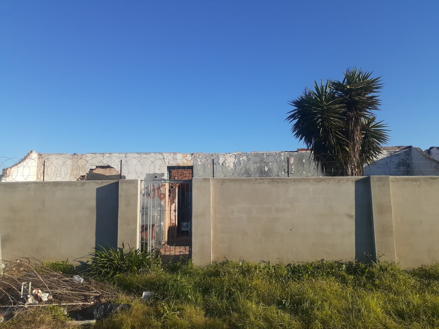 0 Bedroom Property for Sale in Sidwell Eastern Cape